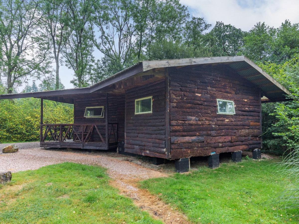 The Log Cabin Honiton Exterior photo